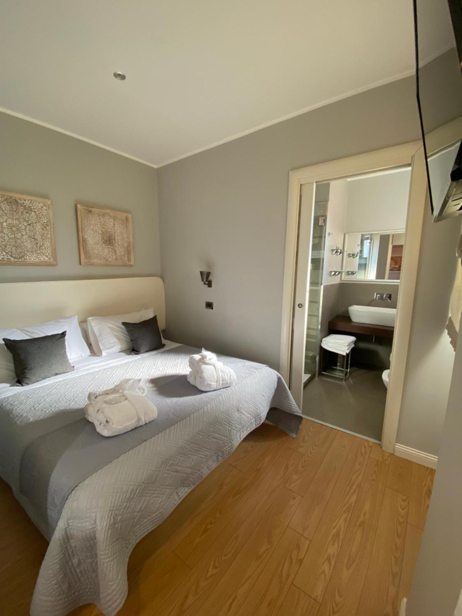 Bed and Breakfast Maxim à Palerme Extérieur photo